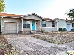 2525 Jackson Dr, Gatesville, TX 76528