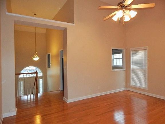3rd image of 1267 Flagstone Ct