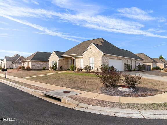 2nd image of 445 Araglen Dr