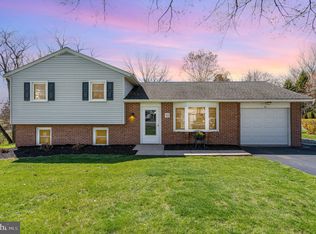 10 Grebill Ct, Ephrata, PA 17522