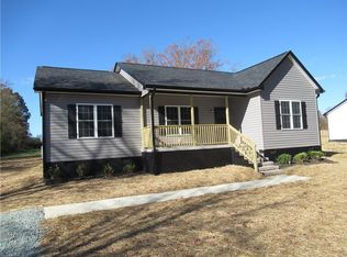 3771 Hinshaw Country Rd, Liberty, NC 27298