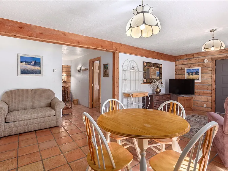 716 W Blarney Stone Rd — Photo 5