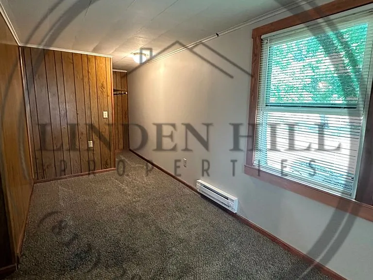 707 3rd Ave — Photo 3