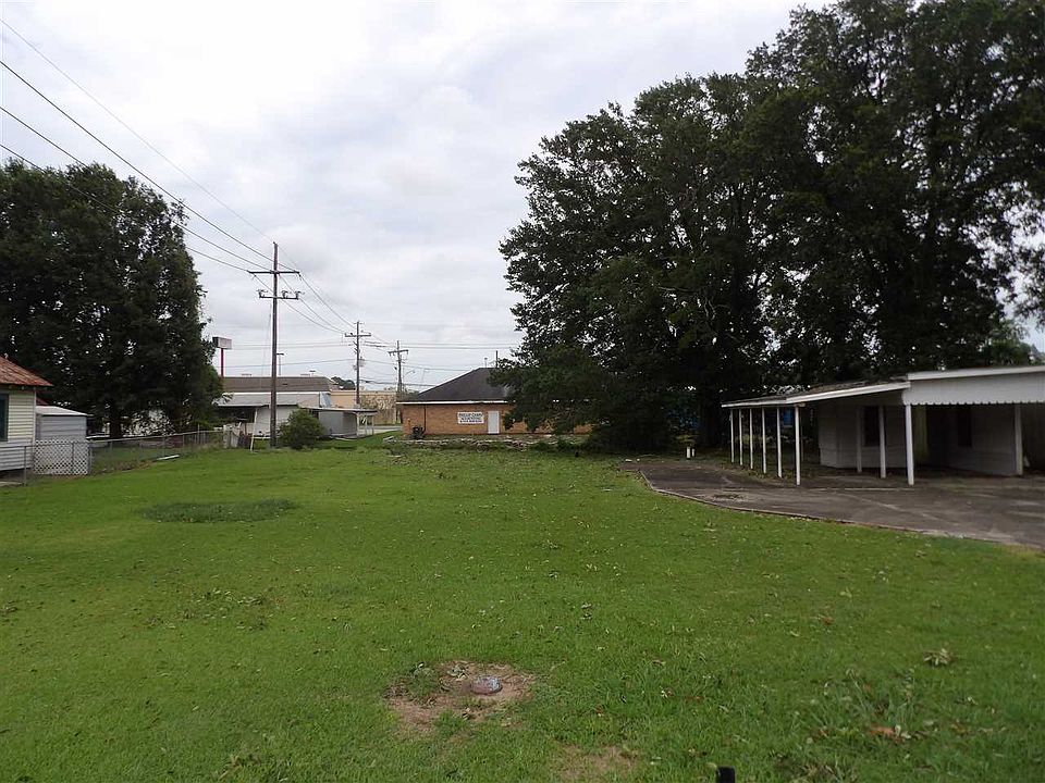 2nd image of 6803 W Main St
