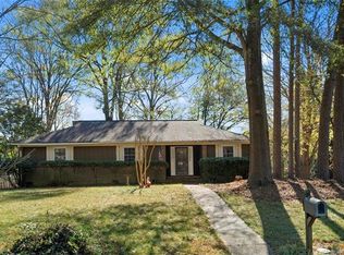 1200 Glenshannon Rd, Matthews, NC 28105