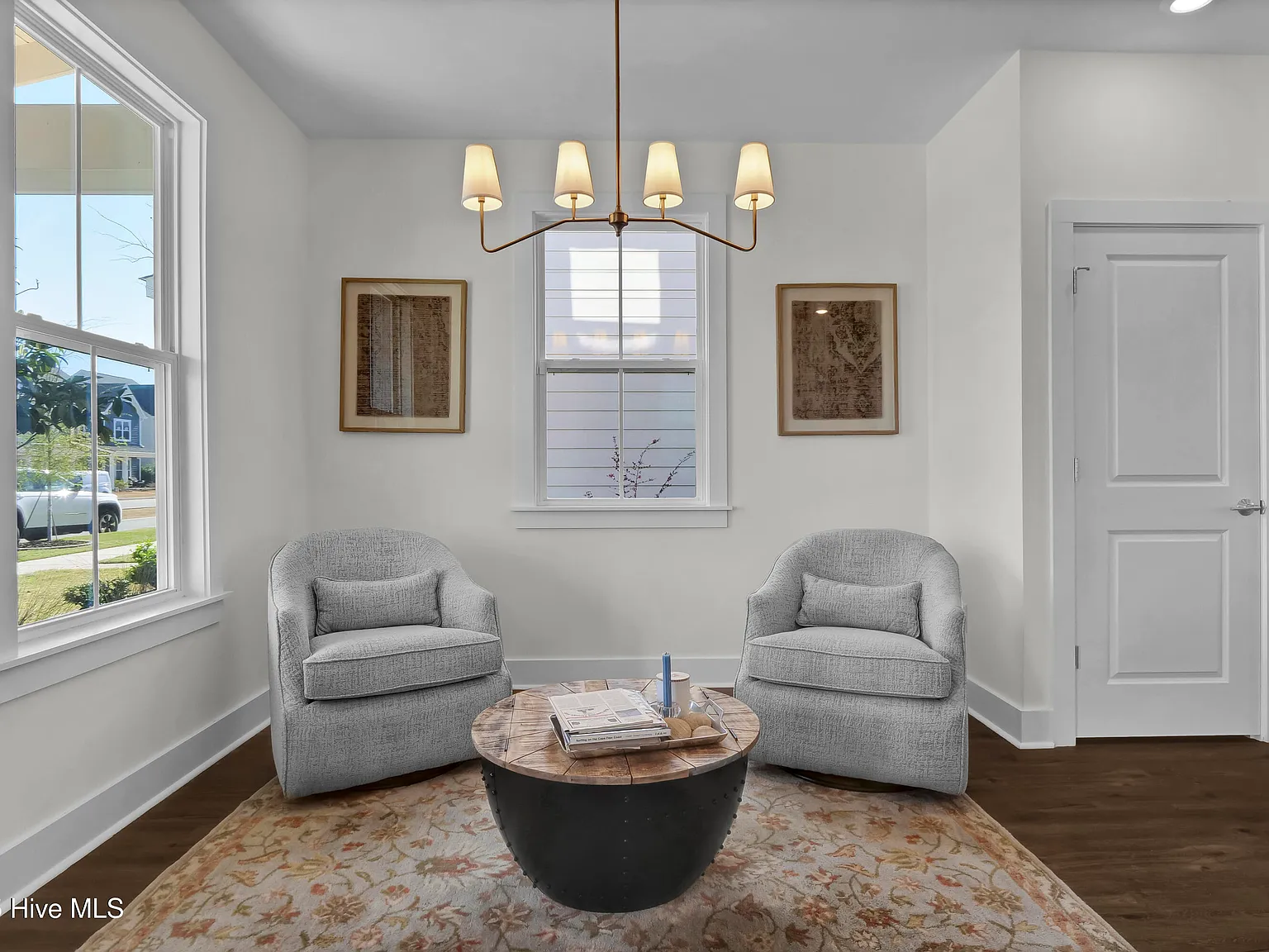 3 bed, 2.5 bath, $2,850 — Photo 3