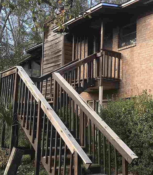 1st image of 1578 Jacks Dr APT B