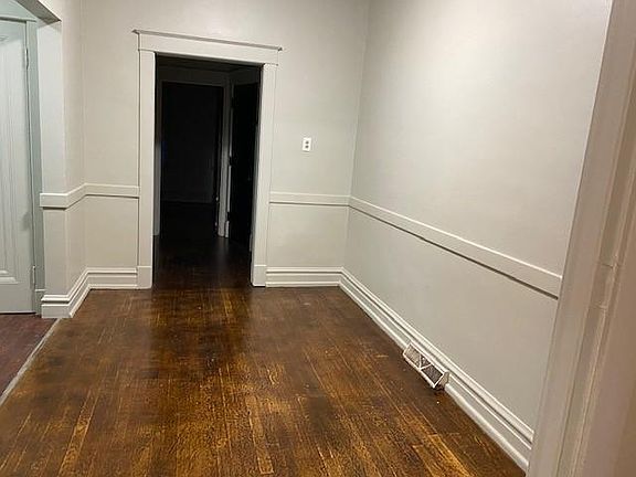 5th image of 4684 S Grand Blvd #1N