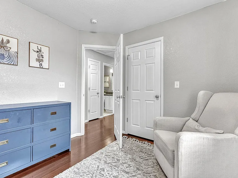 10566 Cherrybrook Cir — Photo 26