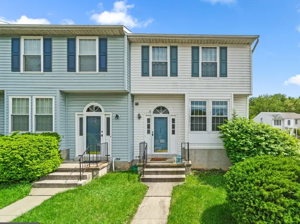 1 Samantha Ct, Owings Mills, MD 21117