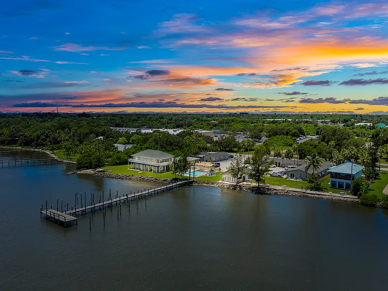 412 Indian River Dr #NA — Photo 1
