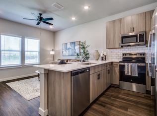 Cottages at Deer Creek, Fort Worth, TX 76134