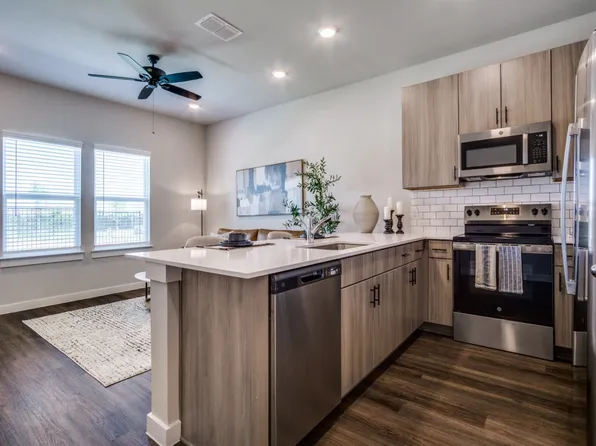 Cottages at Deer Creek