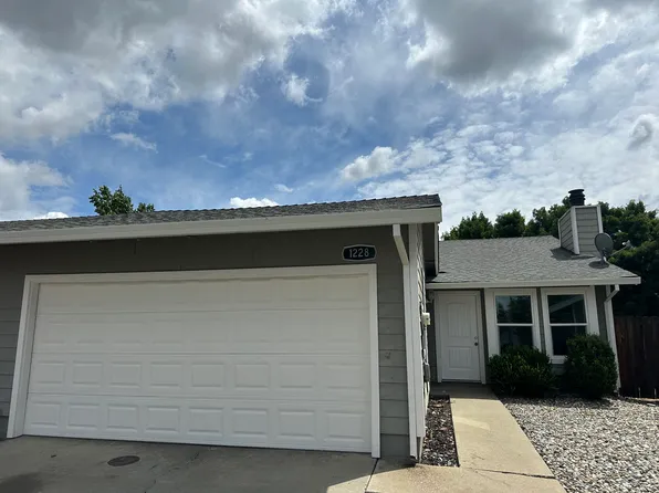1230 Payne Ct, Yuba City, CA 95991