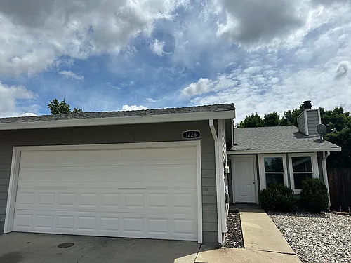 1230 Payne Ct Photo 1