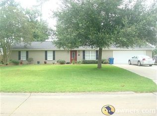 106 E End Ave, Sulphur, LA 70663