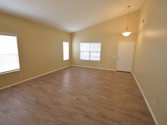 2nd image of 32640 Ontario Way