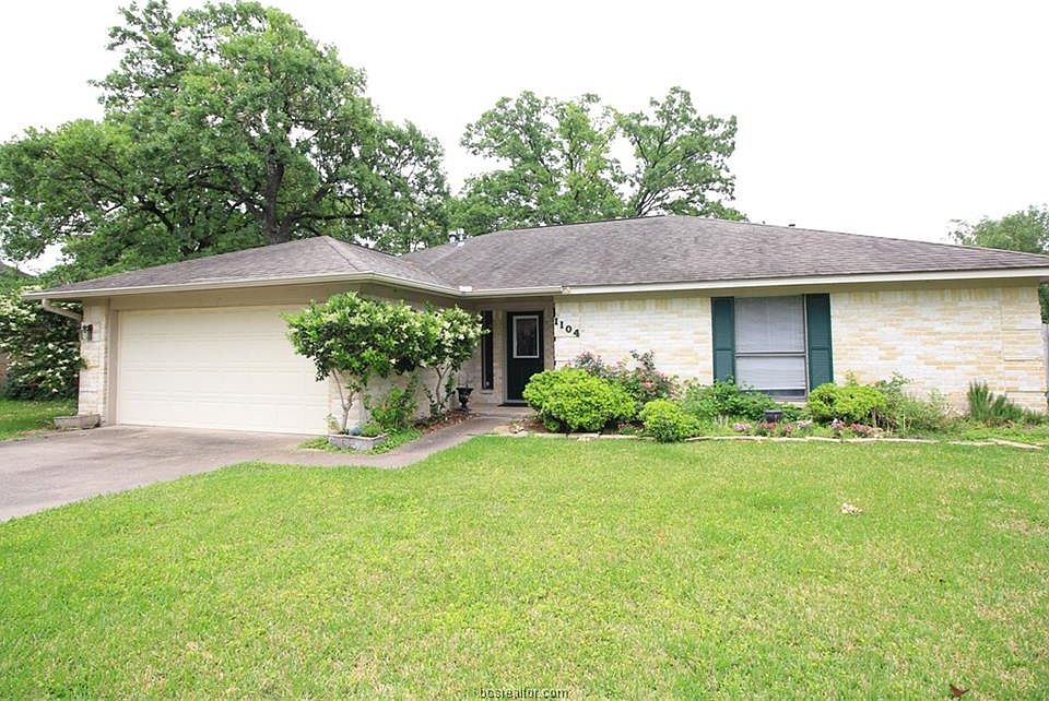 1st image of 1104 Van Horn Dr
