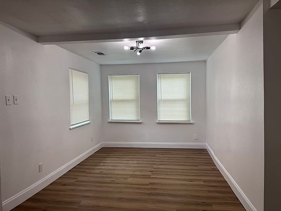 2nd image of 1848 73rd Ave