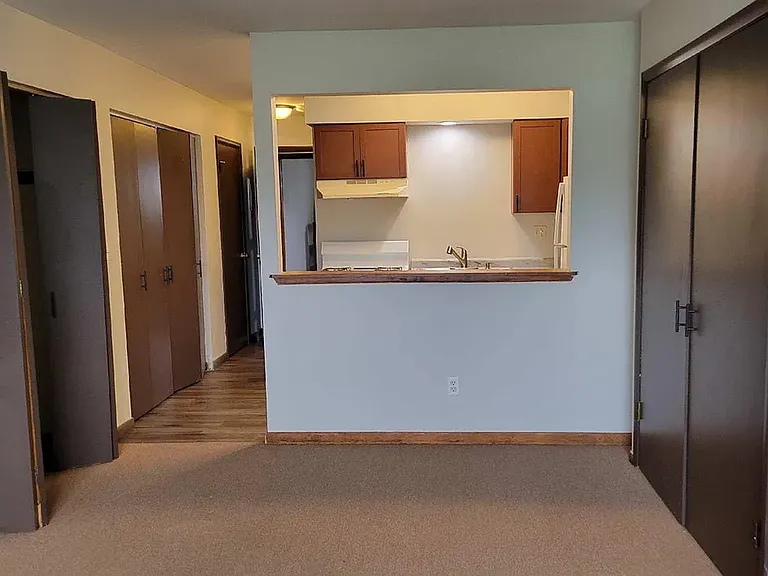 2325 Lewis Ave #2 — Photo 7