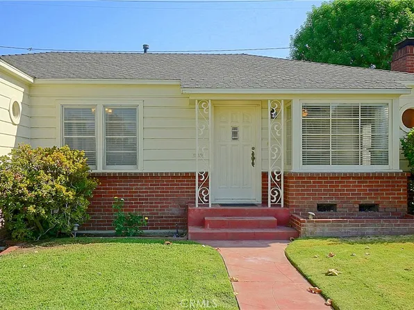 4285 Oakwood Pl, Riverside, CA 92506