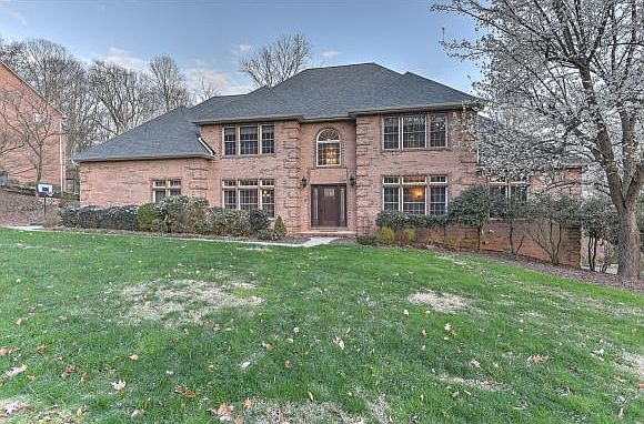 1st image of 1809 Fleetwood Dr