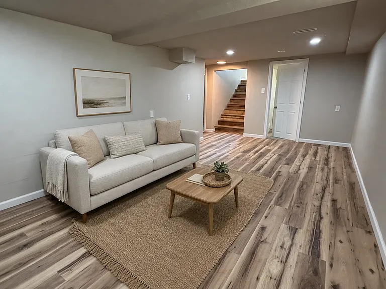 1424 N Bennett St — Photo 19