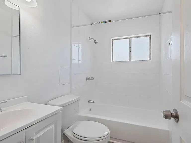 14121 Shoemaker Ave — Photo 5