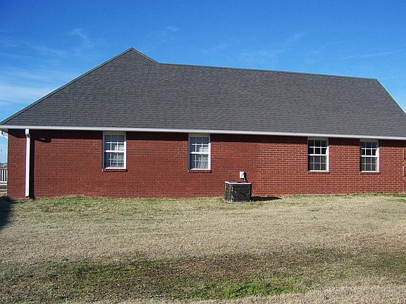 4th image of 543 Wayside Dr