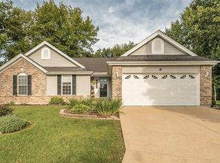 5 Saddlebrook Ct, Imperial, MO 63052
