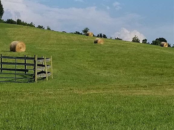 2nd image of 10775 N County Road 600 E