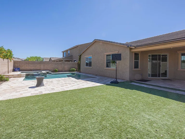 3896 E Alfalfa Dr — Photo 31