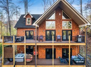 1313 Harmony Way, Sevierville, TN 37876