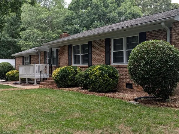 8304 McCrory Rd, Stokesdale, NC 27357