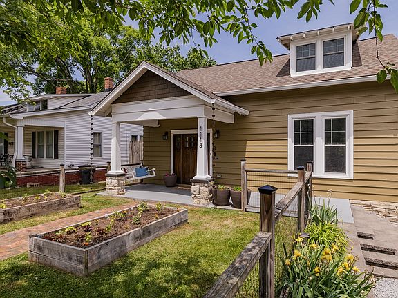 5th image of 1113 Kirkland Ave