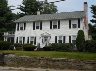 60 Elmdale Rd, Uxbridge, MA 01569