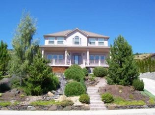 4641 Cloudcrest Dr, Medford, OR 97504