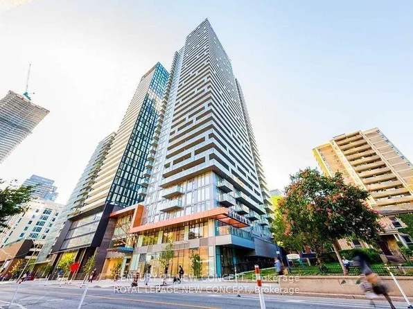 50 Wellesley St E, Toronto, ON