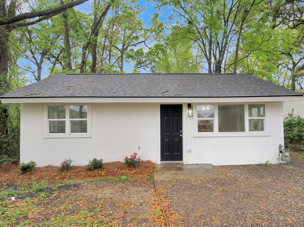 1923 Kerry St, North Charleston, SC 29406