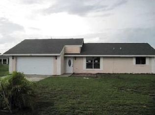 501 NW 26th St, Cape Coral, FL 33993