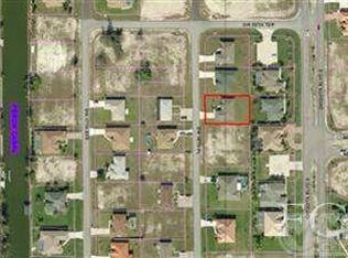 3935 SW 16th Pl, Cape Coral, FL 33914