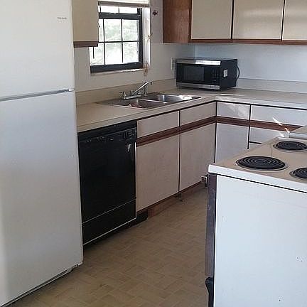 5th image of 14640 W Black Creek Dr