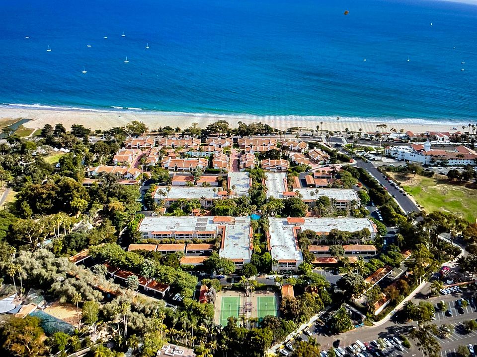 1st image of 146 Por La Mar Cir