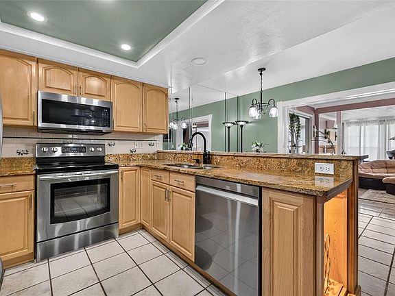 5th image of 7360 ULMERTON ROAD #18D