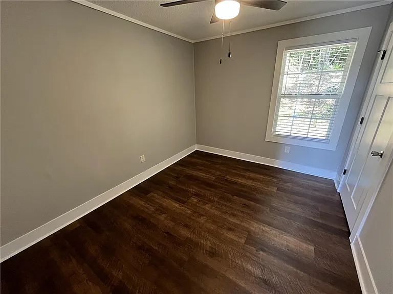 1725A President St — Photo 4