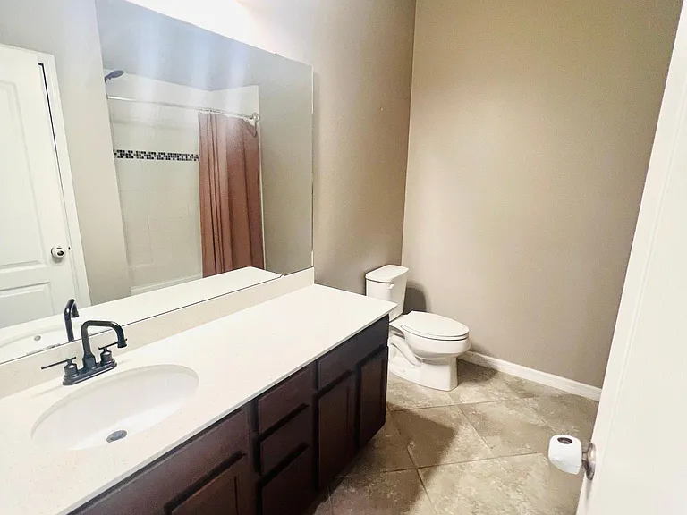11321 Leland Groves Dr — Photo 37