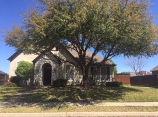 9709 Baskerville Dr, Rockwall, TX 75087