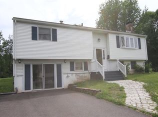37 Basswood Dr, Middletown, CT 06457
