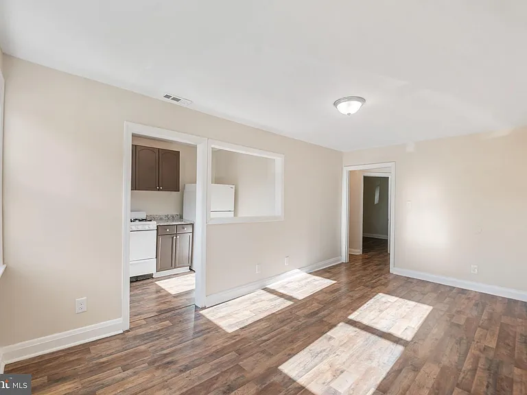 5424 Belle Vista Ave — Photo 9