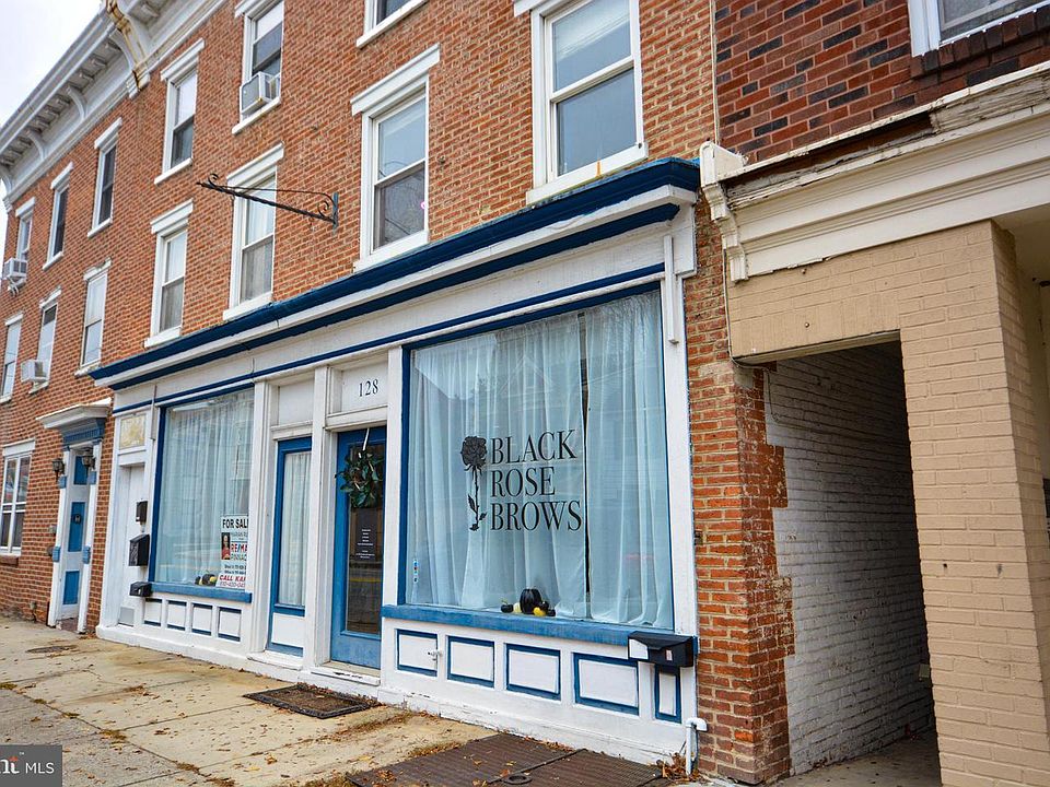 1st image of 128 W Main St